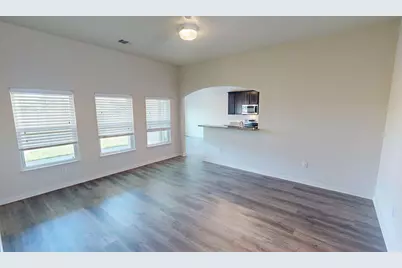 1531 Twin Estates Drive, Kyle, TX 78640 - Photo 9