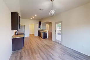 1531 Twin Estates Dr, Kyle, TX 78640 - Photo 15