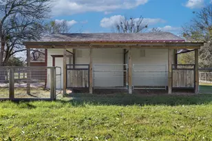 14749 S Dowling Rd, College Station, TX 77845 - Photo 5