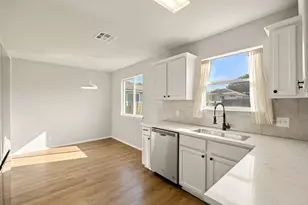 335 Avalanche Ave, Georgetown, TX 78626 - Photo 21