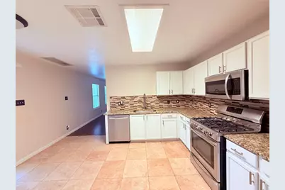 102 Brentwood Drive, Leander, TX 78641 - Photo 7