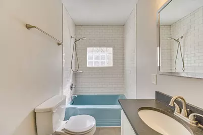 318 NW Loop 230 Highway, Smithville, TX 78957 - Photo 17