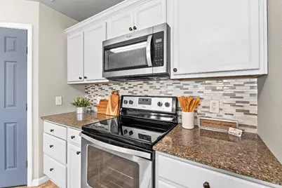 2201 Whistling Way, Taylor, TX 76574 - Photo 21