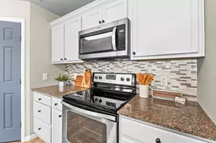 2201 Whistling Way, Taylor, TX 76574 - Photo 21