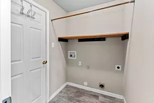 2201 Whistling Way, Taylor, TX 76574 - Photo 9