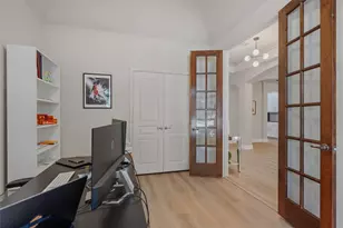 10113 Loxley Ln, Austin, TX 78717 - Photo 5