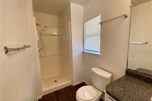 407 E 30th St, Austin, TX 78705 - Photo 19