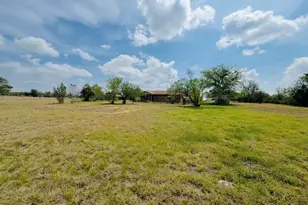 789 Upper Elgin River Rd, Elgin, TX 78621 - Photo 5