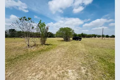 789 Upper Elgin River Road, Elgin, TX 78621 - Photo 25
