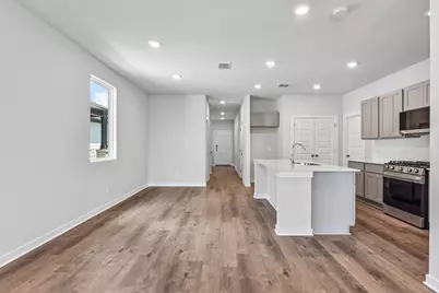 134 Hornet Street, Elgin, TX 78621 - Photo 15