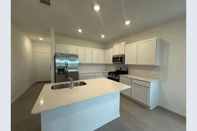 203 Herald Drive, Hutto, TX 78634 - Photo 13