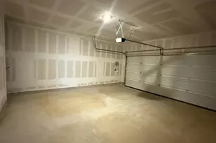 203 Herald Dr, Hutto, TX 78634 - Photo 19