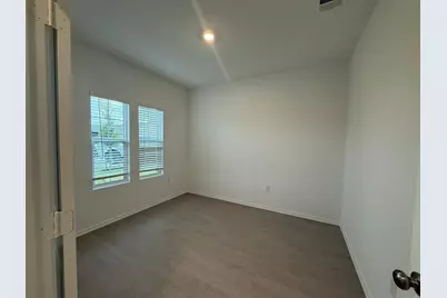 203 Herald Drive, Hutto, TX 78634 - Photo 9