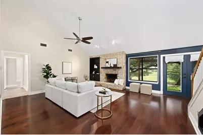 3908 Valley View, Round Rock, TX 78681 - Photo 3