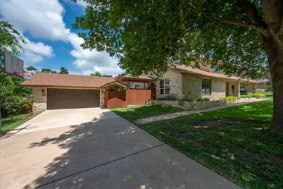 3908 Valley View, Round Rock, TX 78681 - Photo 5
