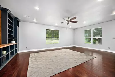 3908 Valley View, Round Rock, TX 78681 - Photo 19