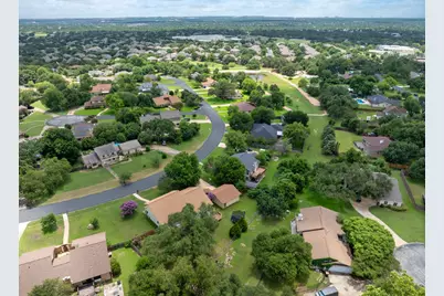 3908 Valley View, Round Rock, TX 78681 - Photo 31