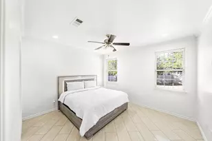263 Indian Oak Dr, Bastrop, TX 78602 - Photo 17