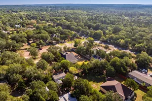 263 Indian Oak Dr, Bastrop, TX 78602 - Photo 35