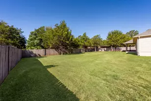 263 Indian Oak Dr, Bastrop, TX 78602 - Photo 33
