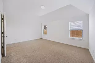 109 Melrose St, Hutto, TX 78634 - Photo 15