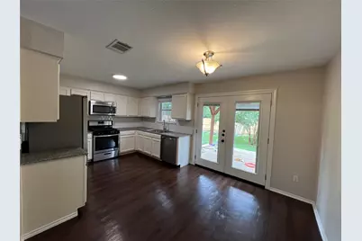 4713 Castleman Drive, Austin, TX 78725 - Photo 5