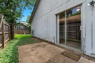 11906 Sunhillow Bend, Austin, TX 78758 - Photo 9