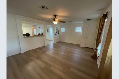 1000 Berry Bend Path, Round Rock, TX 78664 - Photo 3