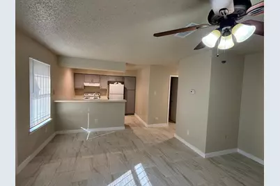 4609 E 12th Street #4, Austin, TX 78721 - Photo 5