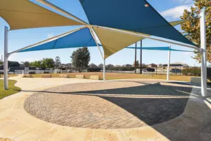 137 Miracle Dr, Jarrell, TX 76537 - Photo 31