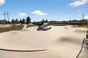 137 Miracle Dr, Jarrell, TX 76537 - Photo 29