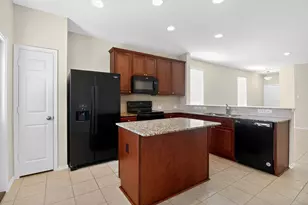 137 Miracle Dr, Jarrell, TX 76537 - Photo 9