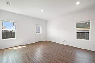 13803 Tordillo Dr, Elgin, TX 78621 - Photo 11