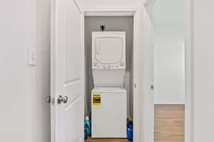 13803 Tordillo Dr, Elgin, TX 78621 - Photo 17