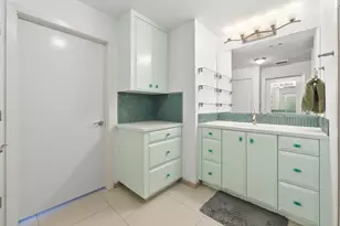 360 Nueces St, Austin, TX 78701 - Photo 17