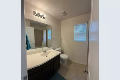 352 Circle Way #37E, Jarrell, TX 76537 - Photo 19