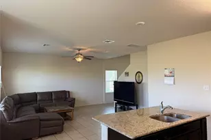 352 Circle Wy, Jarrell, TX 76537 - Photo 7