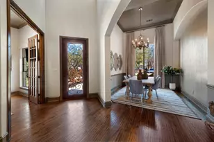 2104 University Club Dr, Austin, TX 78732 - Photo 5