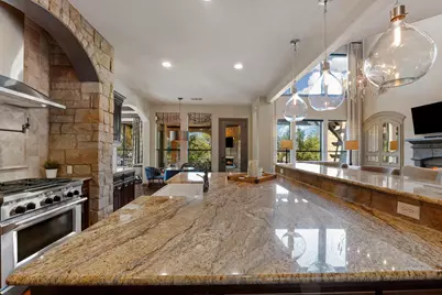 2104 University Club Drive, Austin, TX 78732 - Photo 9