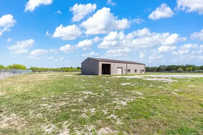 300 County Road 407, Spicewood, TX 78669 - Photo 31