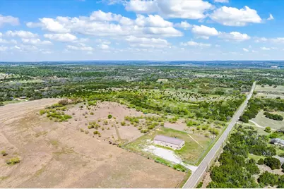 300 County Road 407, Spicewood, TX 78669 - Photo 35