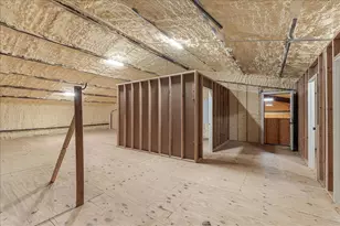 300 Co Rd 407, Spicewood, TX 78669 - Photo 23