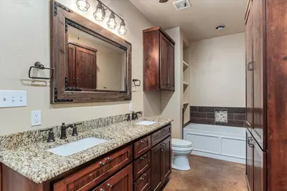 300 County Road 407, Spicewood, TX 78669 - Photo 11