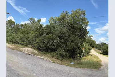 103 & 105 W Kikipua Lane, Bastrop, TX 78602 - Photo 5