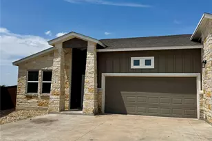105 Bailey Kay Ct, Jarrell, TX 76537 - Photo 1