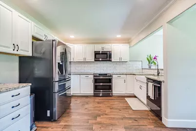 13311 Briar Hollow Drive, Austin, TX 78729 - Photo 11