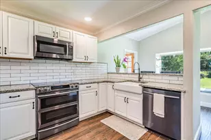 13311 Briar Hollow Dr, Austin, TX 78729 - Photo 9