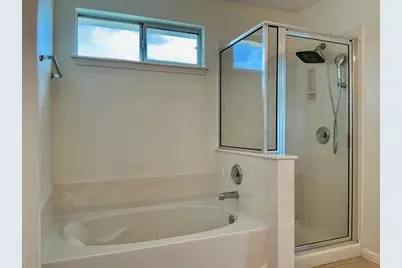 7833 Squirrel Hollow Drive, Georgetown, TX 78628 - Photo 11