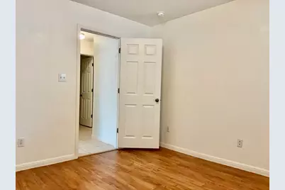 7833 Squirrel Hollow Drive, Georgetown, TX 78628 - Photo 17