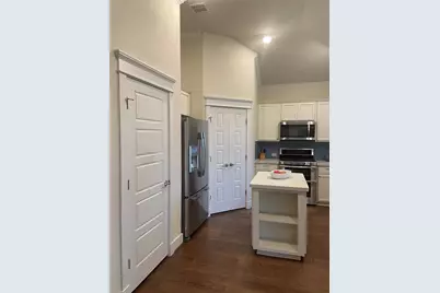 10629 Wills Loop #47, Austin, TX 78717 - Photo 9